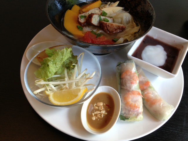 2013.06HangNgasVietnameseSet